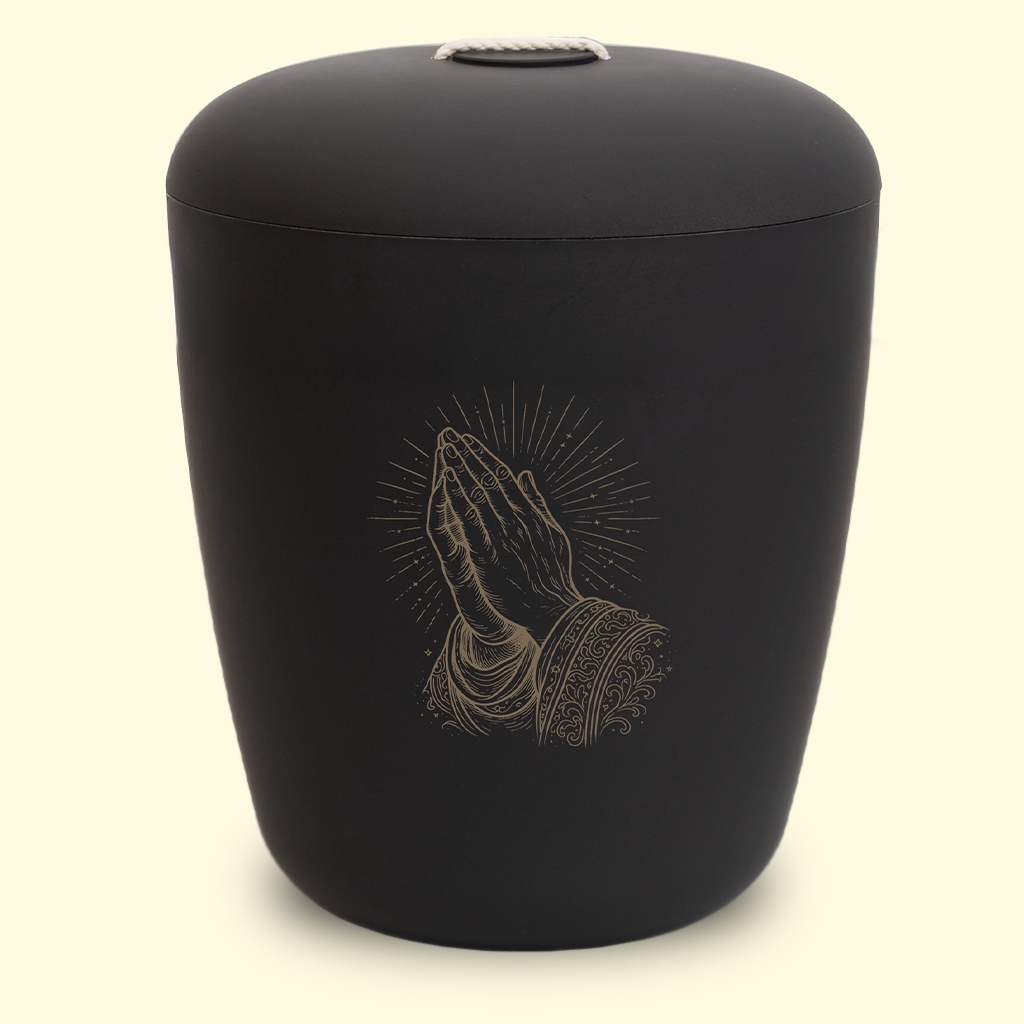 Mustat uurnat sivustolta www.benutree.fi